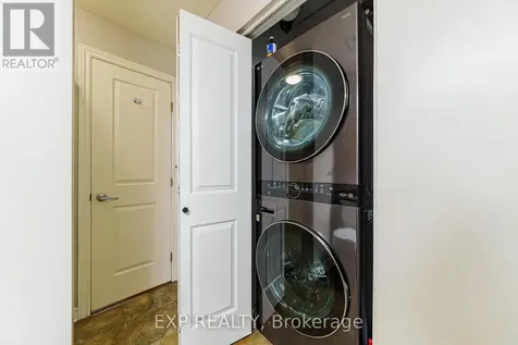 200 Rideau Street Ottawa ON K1N 5Y1