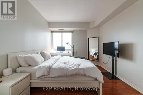 200 Rideau Street Ottawa ON K1N 5Y1