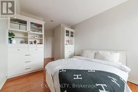 200 Rideau Street Ottawa ON K1N 5Y1