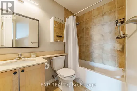 200 Rideau Street Ottawa ON K1N 5Y1
