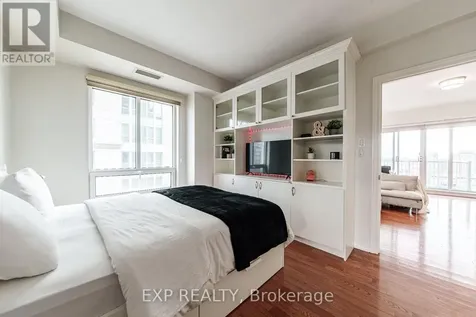 200 Rideau Street Ottawa ON K1N 5Y1