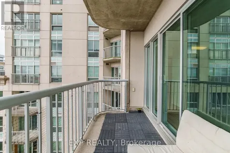 200 Rideau Street Ottawa ON K1N 5Y1