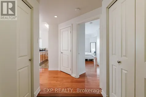 200 Rideau Street Ottawa ON K1N 5Y1