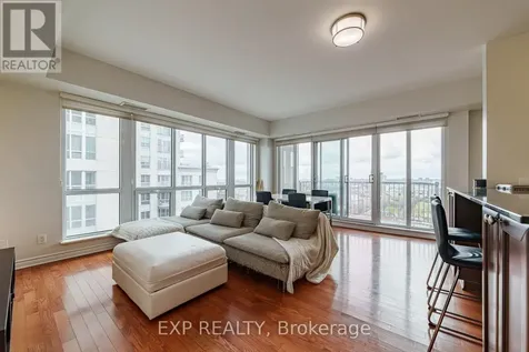 200 Rideau Street Ottawa ON K1N 5Y1