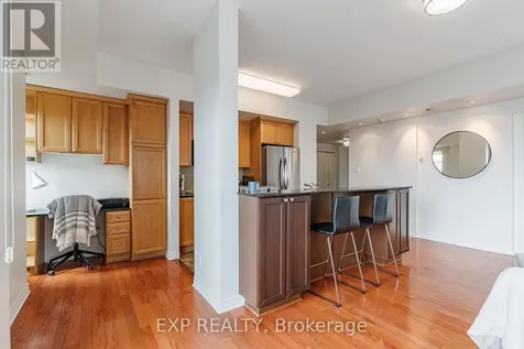 200 Rideau Street Ottawa ON K1N 5Y1