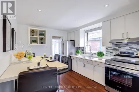 1105 Greenwood Avenue Toronto (east York) ON M4J 4E5