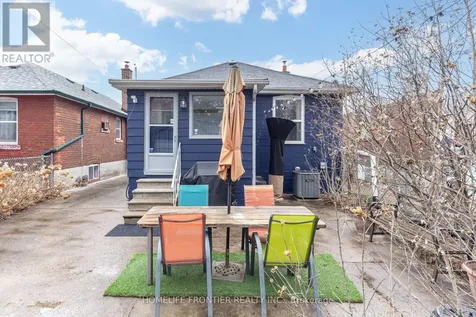 1105 Greenwood Avenue Toronto (east York) ON M4J 4E5