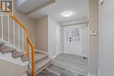 48 Blackdome Crescent Ottawa ON K2T 1A9