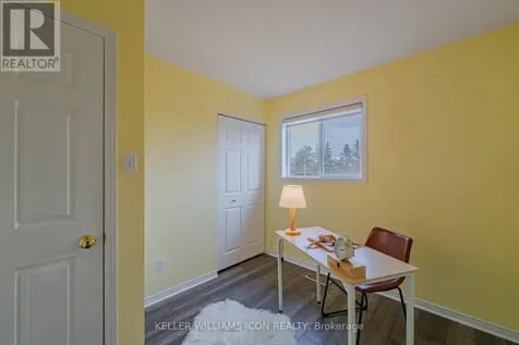 48 Blackdome Crescent Ottawa ON K2T 1A9