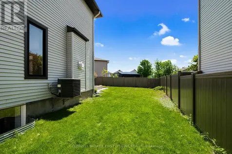 43 Deerfox Drive Ottawa ON K2J 4V1