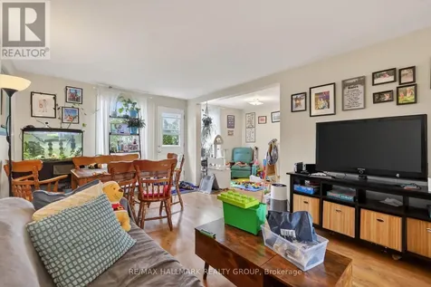 52 Thistledown Court Ottawa ON K2J 1M9