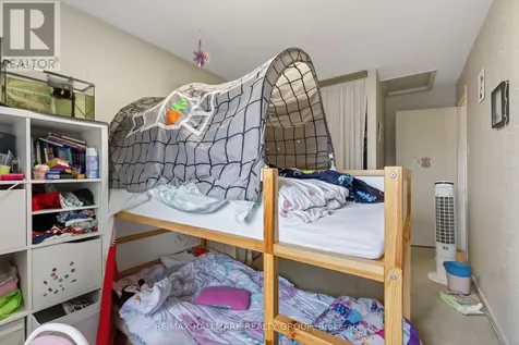52 Thistledown Court Ottawa ON K2J 1M9