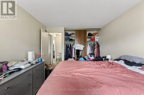 52 Thistledown Court Ottawa ON K2J 1M9