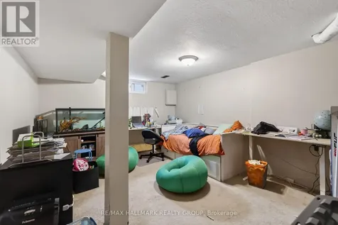 52 Thistledown Court Ottawa ON K2J 1M9