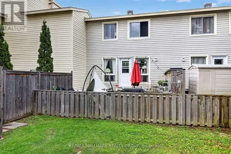 52 Thistledown Court Ottawa ON K2J 1M9