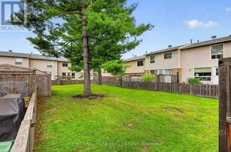 52 Thistledown Court Ottawa ON K2J 1M9