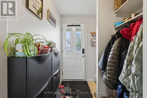 52 Thistledown Court Ottawa ON K2J 1M9