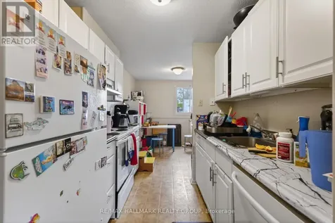 52 Thistledown Court Ottawa ON K2J 1M9