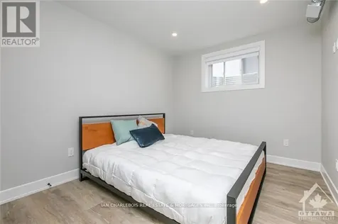 846 Rockson Crescent Ottawa ON K2S 0S6
