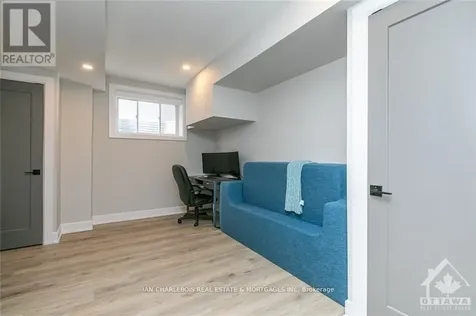 846 Rockson Crescent Ottawa ON K2S 0S6