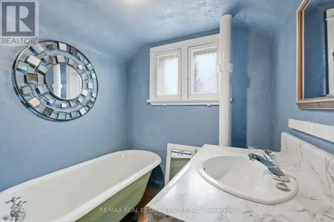 21 York Street Orangeville ON L9W 1L7