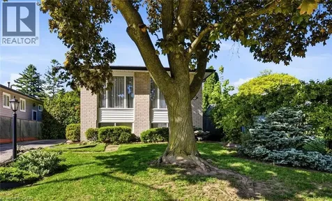 450 Brigadoon Drive Hamilton ON L9C 6E4
