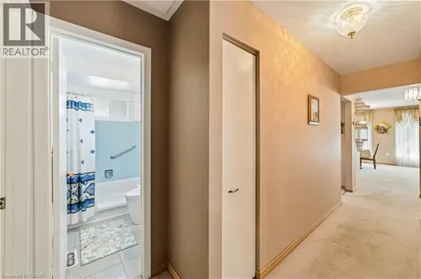 450 Brigadoon Drive Hamilton ON L9C 6E4