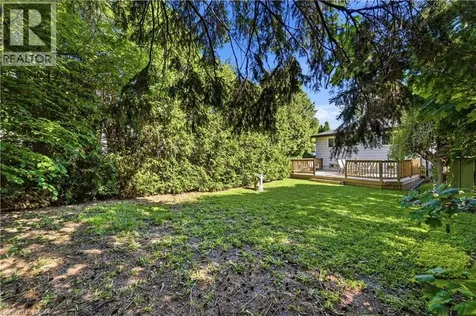 450 Brigadoon Drive Hamilton ON L9C 6E4