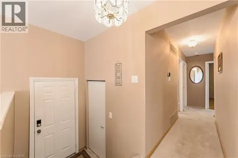 450 Brigadoon Drive Hamilton ON L9C 6E4