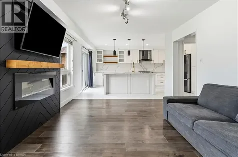 36 Hollinrake Avenue Brantford ON N3T 0B6