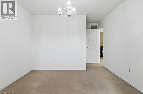 36 Hollinrake Avenue Brantford ON N3T 0B6