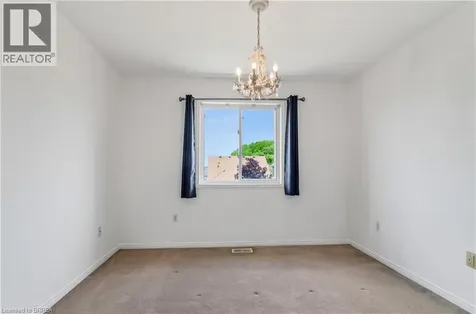 36 Hollinrake Avenue Brantford ON N3T 0B6
