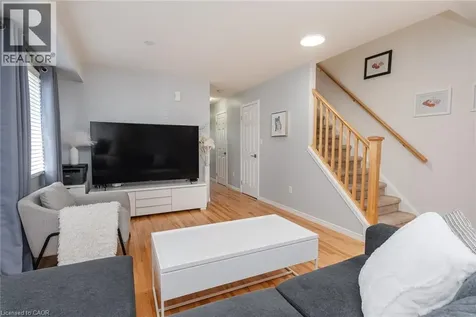 1941 Ottawa Street South Kitchener ON N2E 0C2