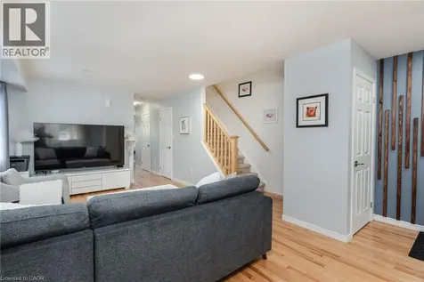 1941 Ottawa Street South Kitchener ON N2E 0C2