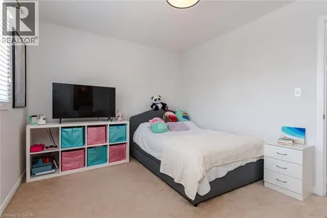 1941 Ottawa Street South Kitchener ON N2E 0C2