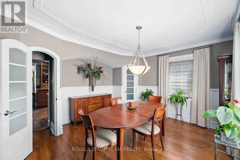 139 Pleasant Park Road Ottawa ON K1H 5M4