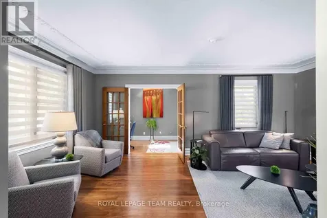 139 Pleasant Park Road Ottawa ON K1H 5M4
