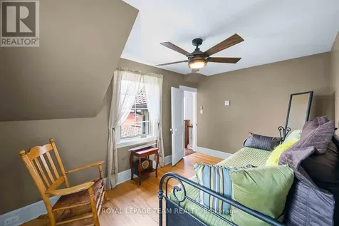 139 Pleasant Park Road Ottawa ON K1H 5M4