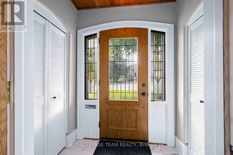 139 Pleasant Park Road Ottawa ON K1H 5M4