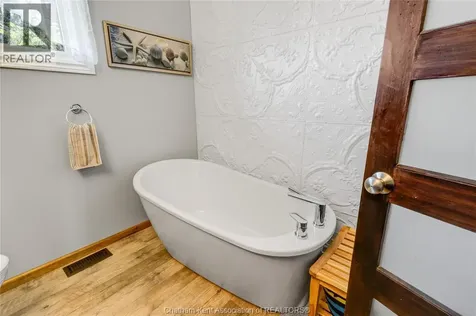 7527 Talbot Trail Blenheim ON N0P 1A0