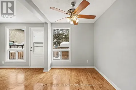 7846 Jeanne D'arc Boulevard Ottawa ON K1C 2E9