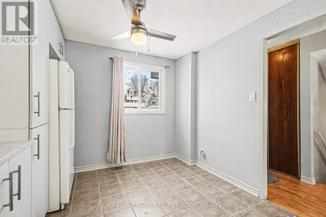 7846 Jeanne D'arc Boulevard Ottawa ON K1C 2E9