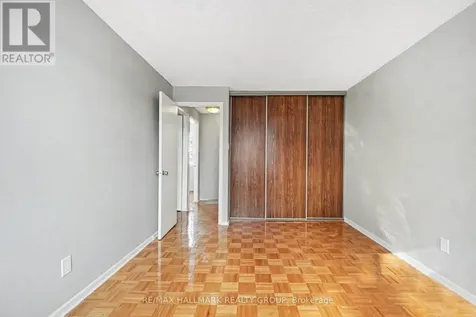 7846 Jeanne D'arc Boulevard Ottawa ON K1C 2E9