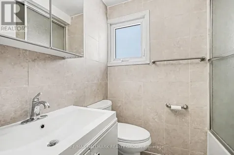 7846 Jeanne D'arc Boulevard Ottawa ON K1C 2E9