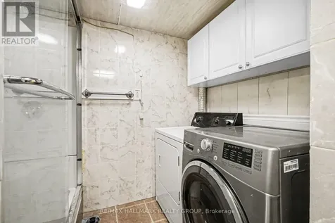 7846 Jeanne D'arc Boulevard Ottawa ON K1C 2E9