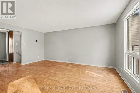 7846 Jeanne D'arc Boulevard Ottawa ON K1C 2E9