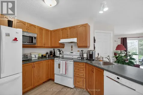 341 Chestnut Green Private Ottawa ON K0A 2Z0