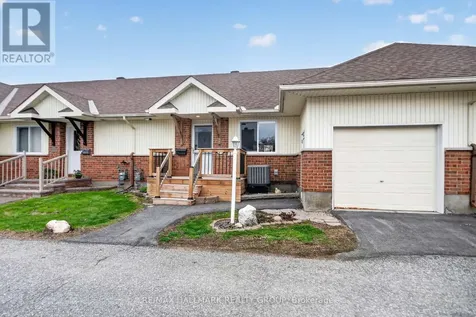 341 Chestnut Green Private Ottawa ON K0A 2Z0