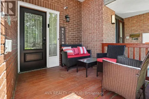 27 Danaher Drive Ottawa ON K2J 3Y5