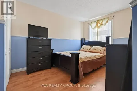 27 Danaher Drive Ottawa ON K2J 3Y5